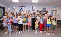 İzmir Büyükşehir Belediyesi'nden Çocuklara Sıfır Atık Dersi: Sanal Gerçeklik ile Eğlence Bir Arada!