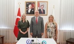 Ege Üniversitesinden Yerli İlaç Hammaddesi Üretimi: Melisa Bitkisi