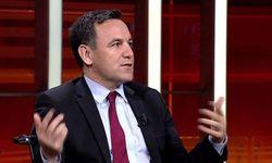 Deniz Zeyrek'ten çarpıcı Mehmet Akif Ersoy açıklaması