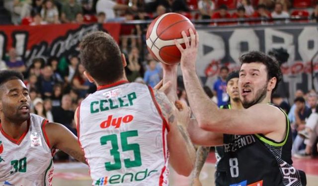 Pınar Karşıyaka, konuğu Merkezefendi Basketbol’u mağlup etti