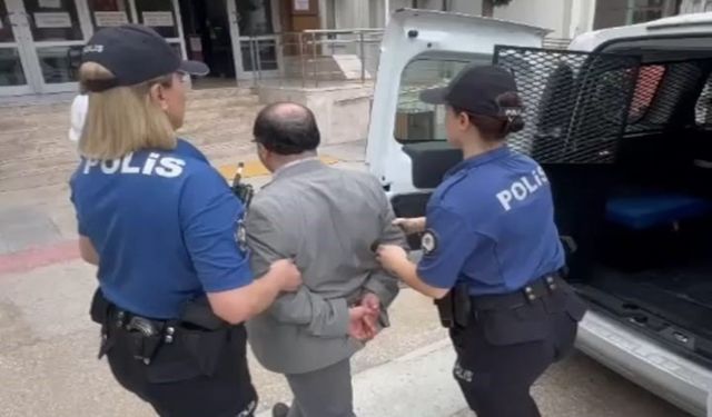 Karşıyaka'da Kadına Şiddet Suçundan Aranan Sanık Kadın Polisten Kaçamadı